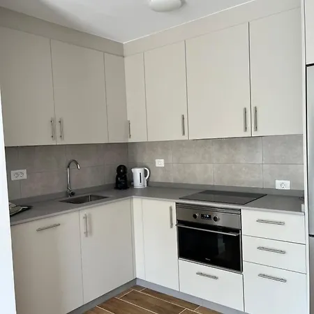 Apartamento Parque Don Jose 128 *